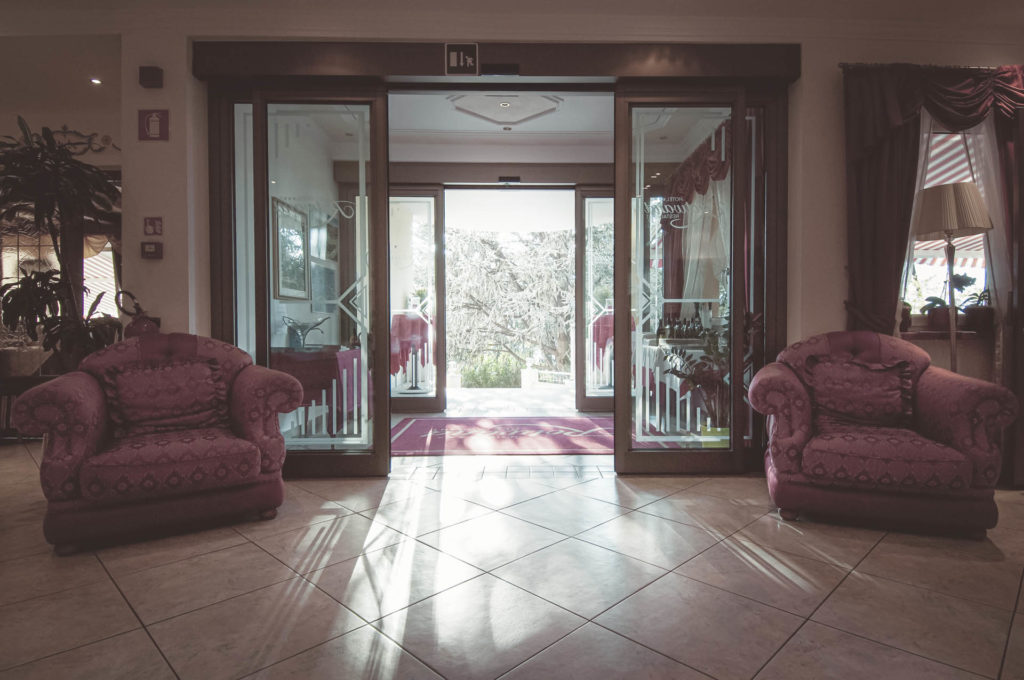 _DSC0801 Relax svg+xml;charset=utf